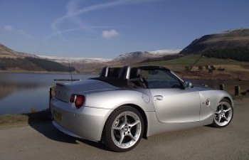 bmw-z4-roadster.jpg