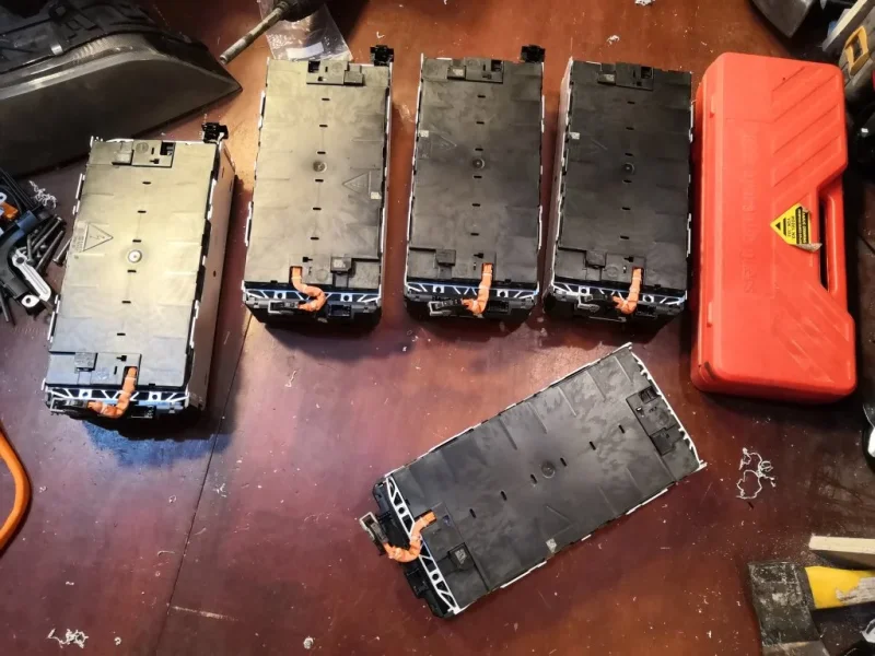 bmw-hybrid-battery-modules.webp